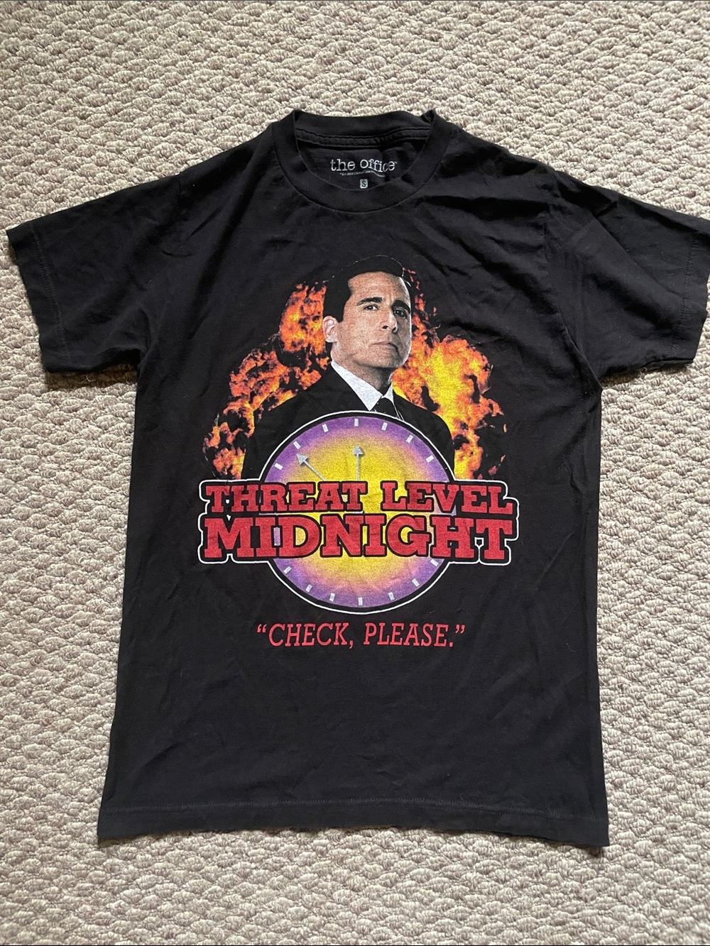 The office tv show Michael Scott threat level midnight t shirt